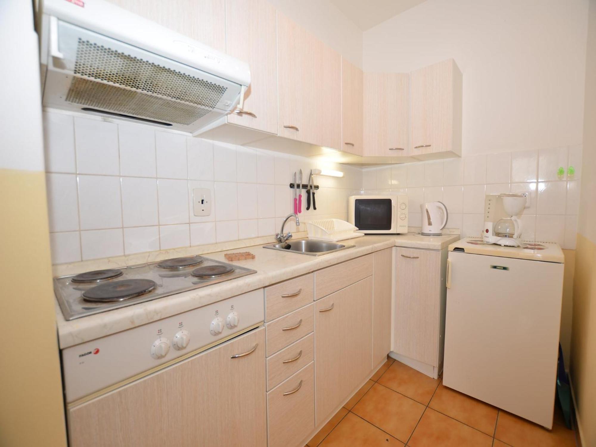 Snug Apartment In Jachymov Near Ski Area Экстерьер фото